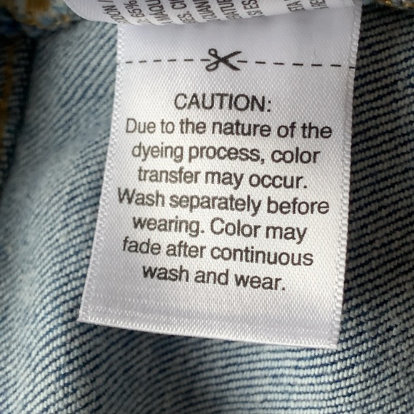 NWOT Universal Thread High Rise Slim Boot Cut Jeans. - Picture 10 of 10